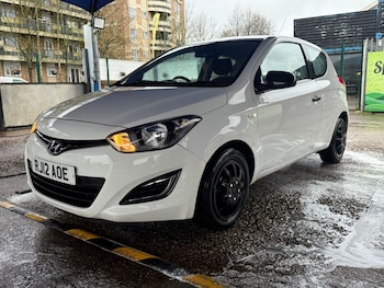 Used Hyundai i20 2012 for sale - 76799296: Photo