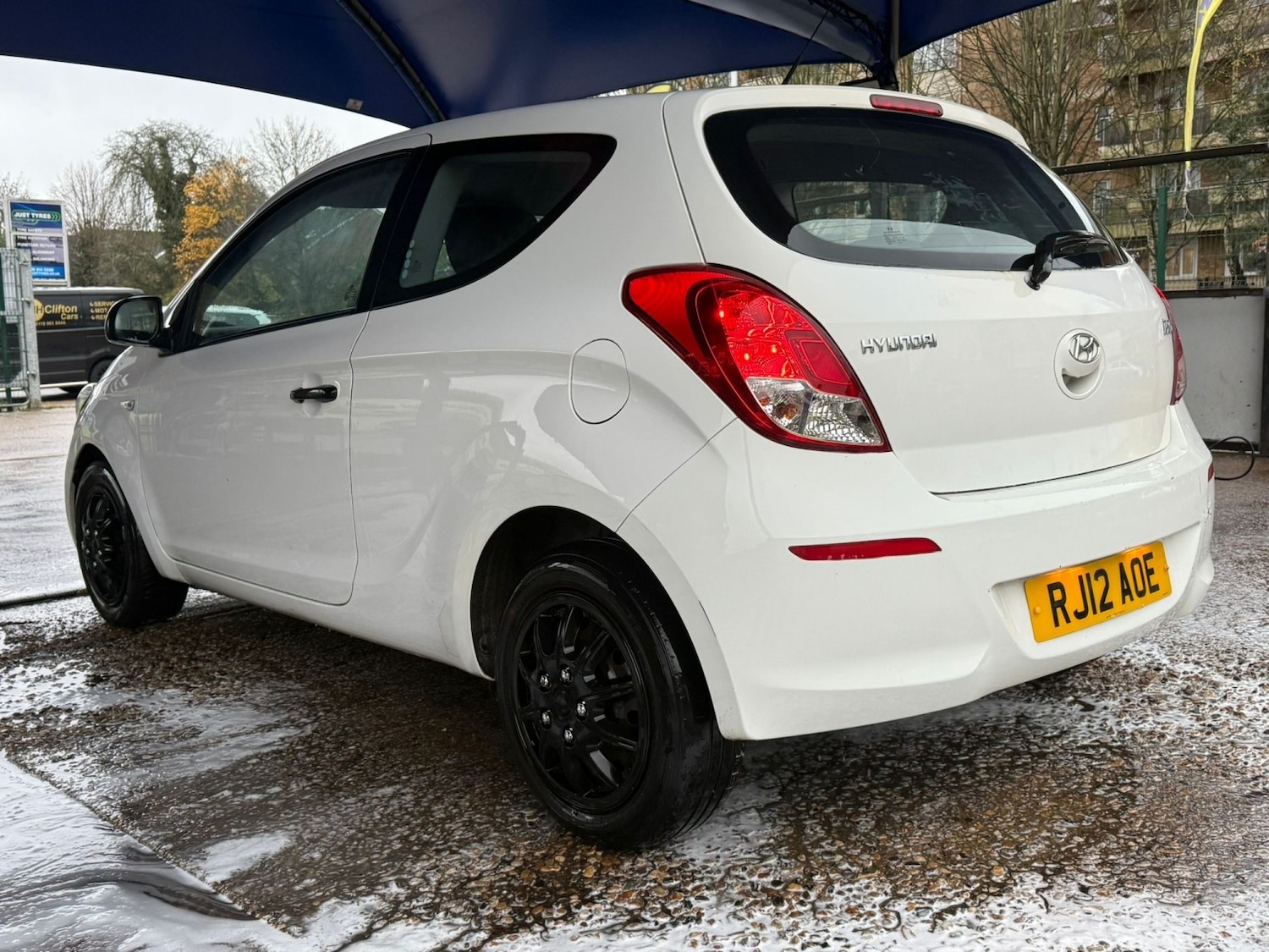 Used Hyundai i20 2012 for sale - 76799296: Photo 5