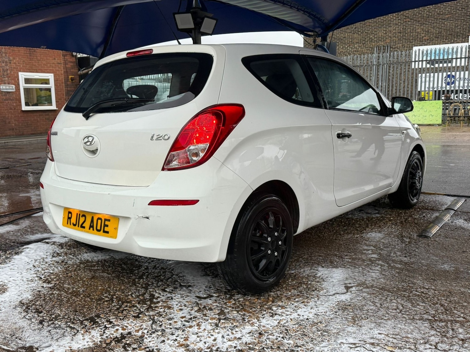 Used Hyundai i20 2012 for sale - 76799296: Photo 7