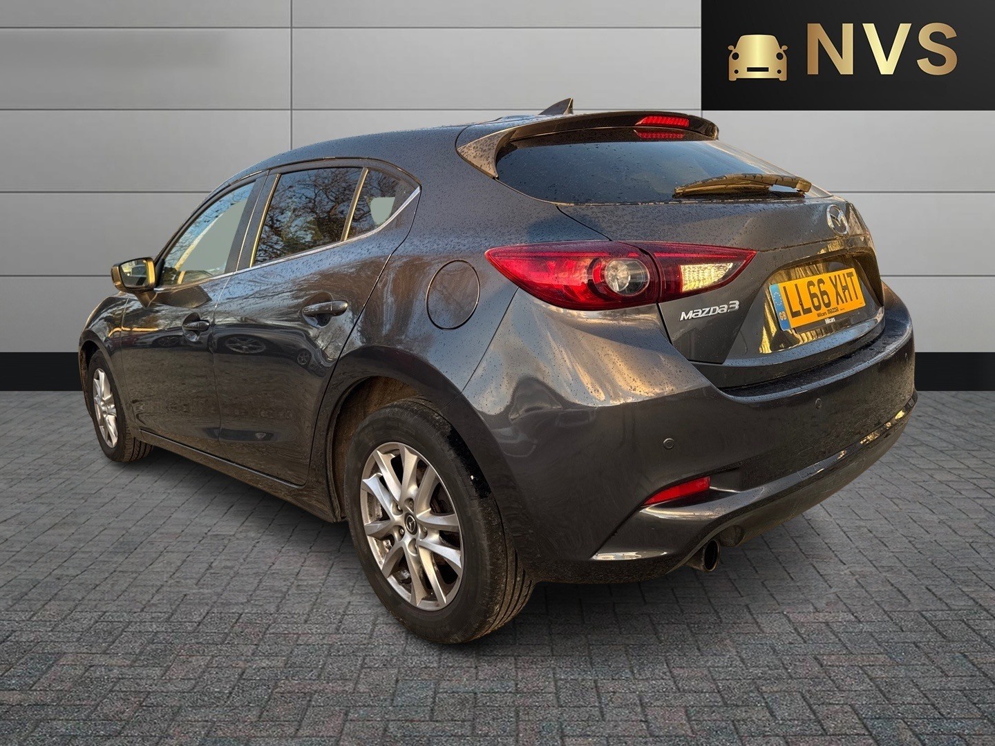 Used Mazda Mazda3 2016 for sale - 76624423: Photo 5
