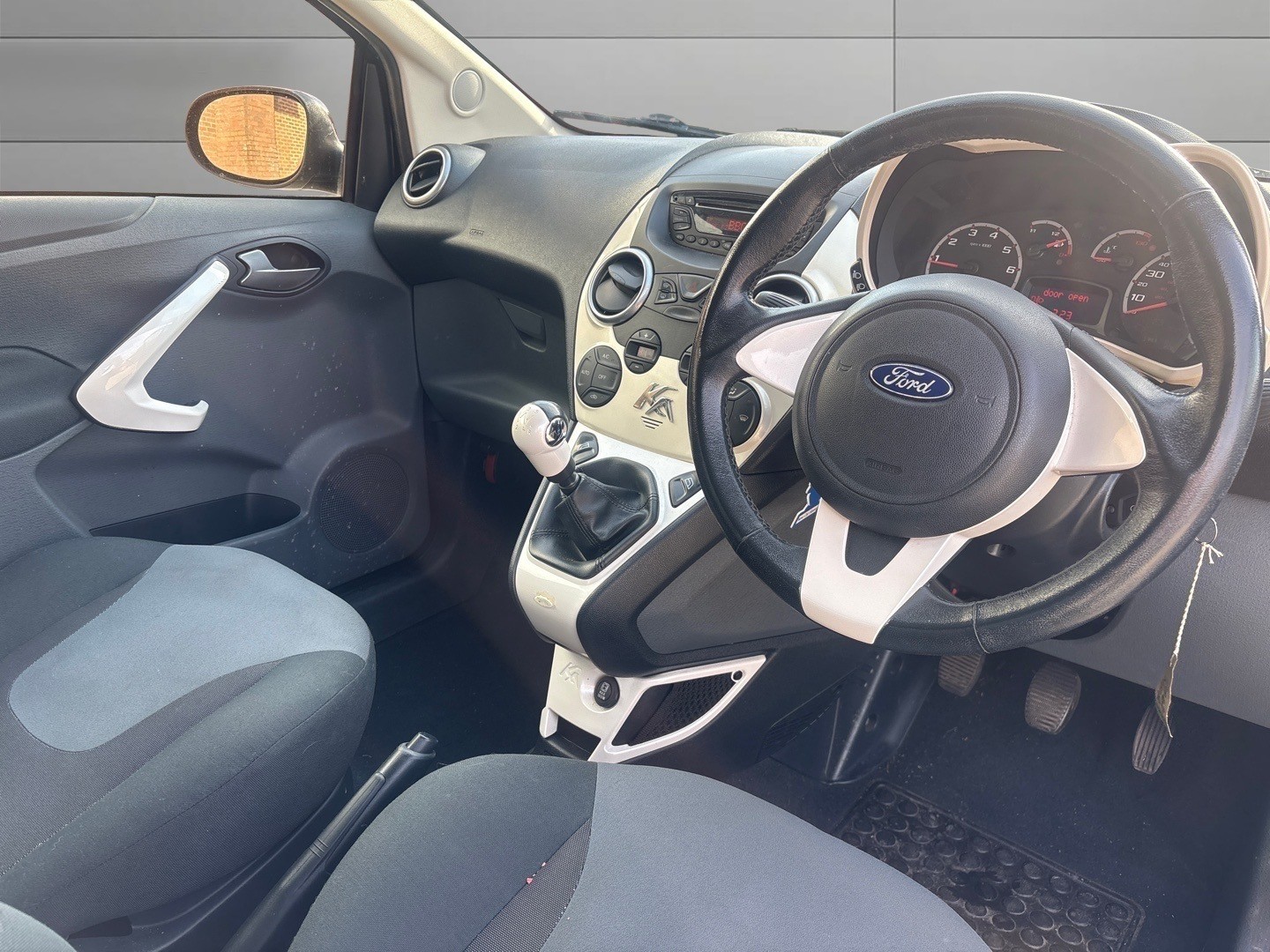 Used Ford Ka 2012 for sale - 76421880: Photo 9