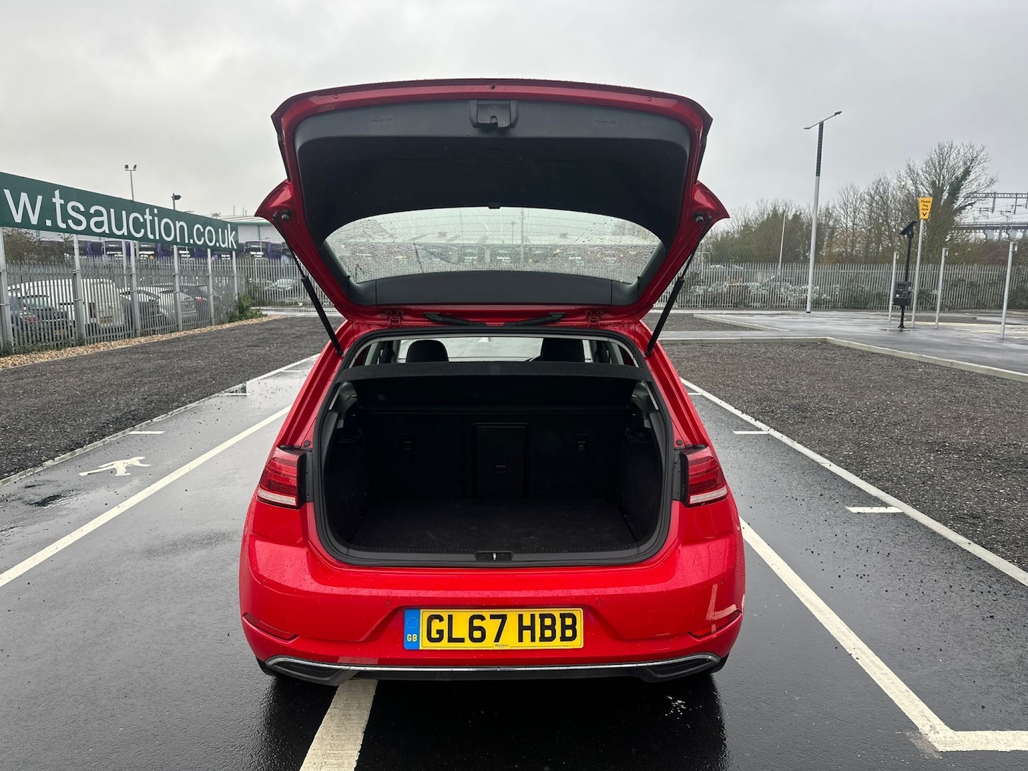 Used Volkswagen Golf 2017 for sale - 77483714: Photo 13