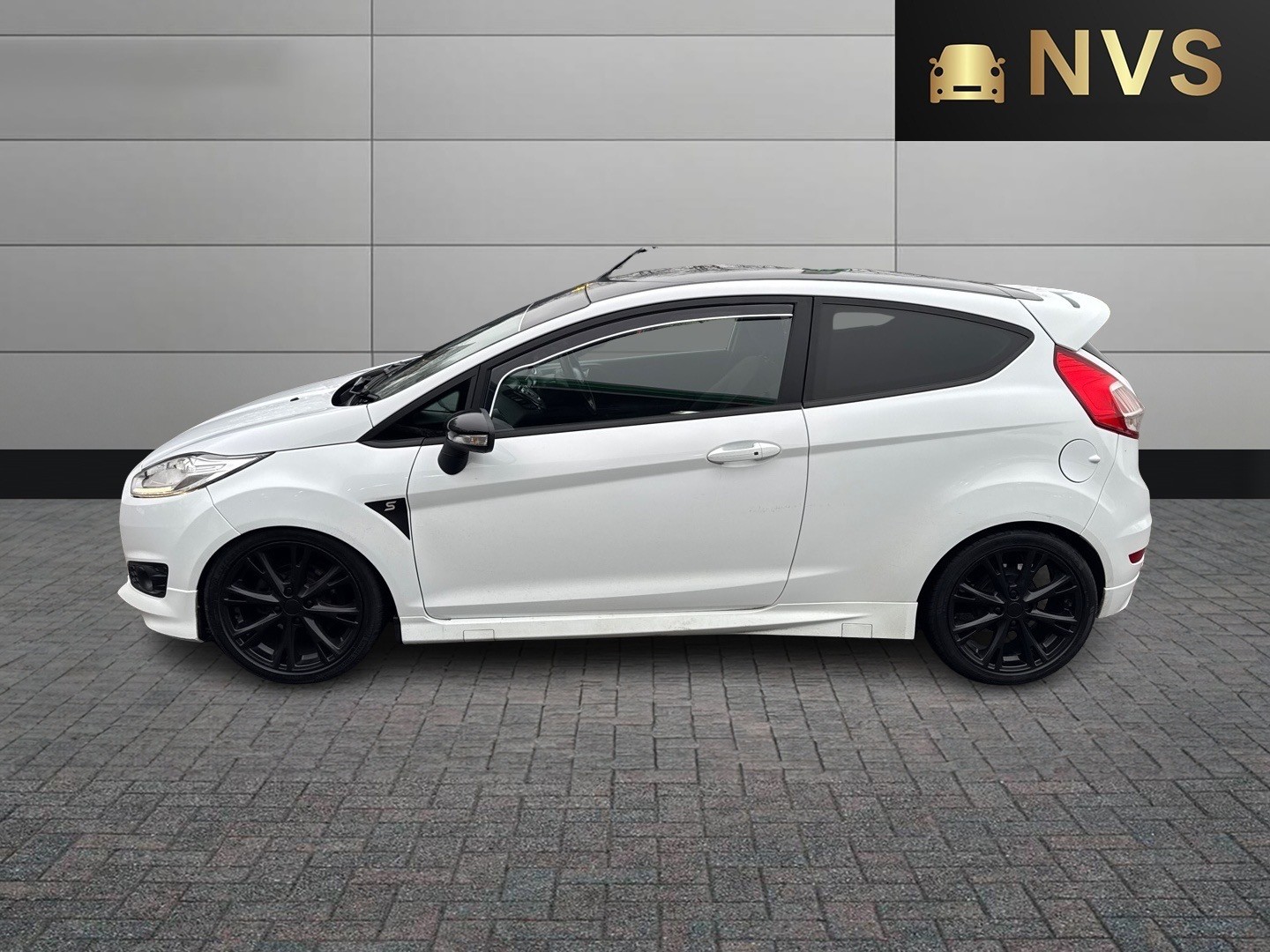 Used Ford Fiesta 2016 for sale - 77148232: Photo 4