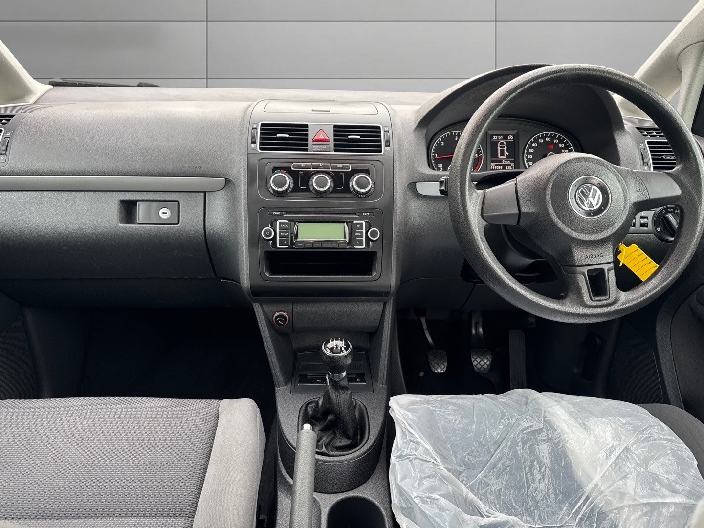 Used Volkswagen Touran 2010 for sale - 76554020: Photo 10