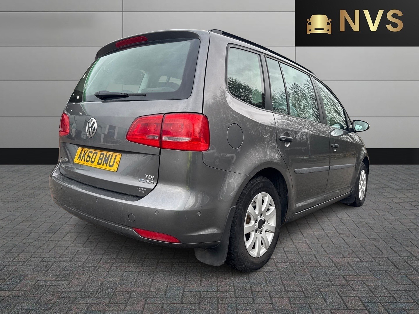 Used Volkswagen Touran 2010 for sale - 76554020: Photo 7
