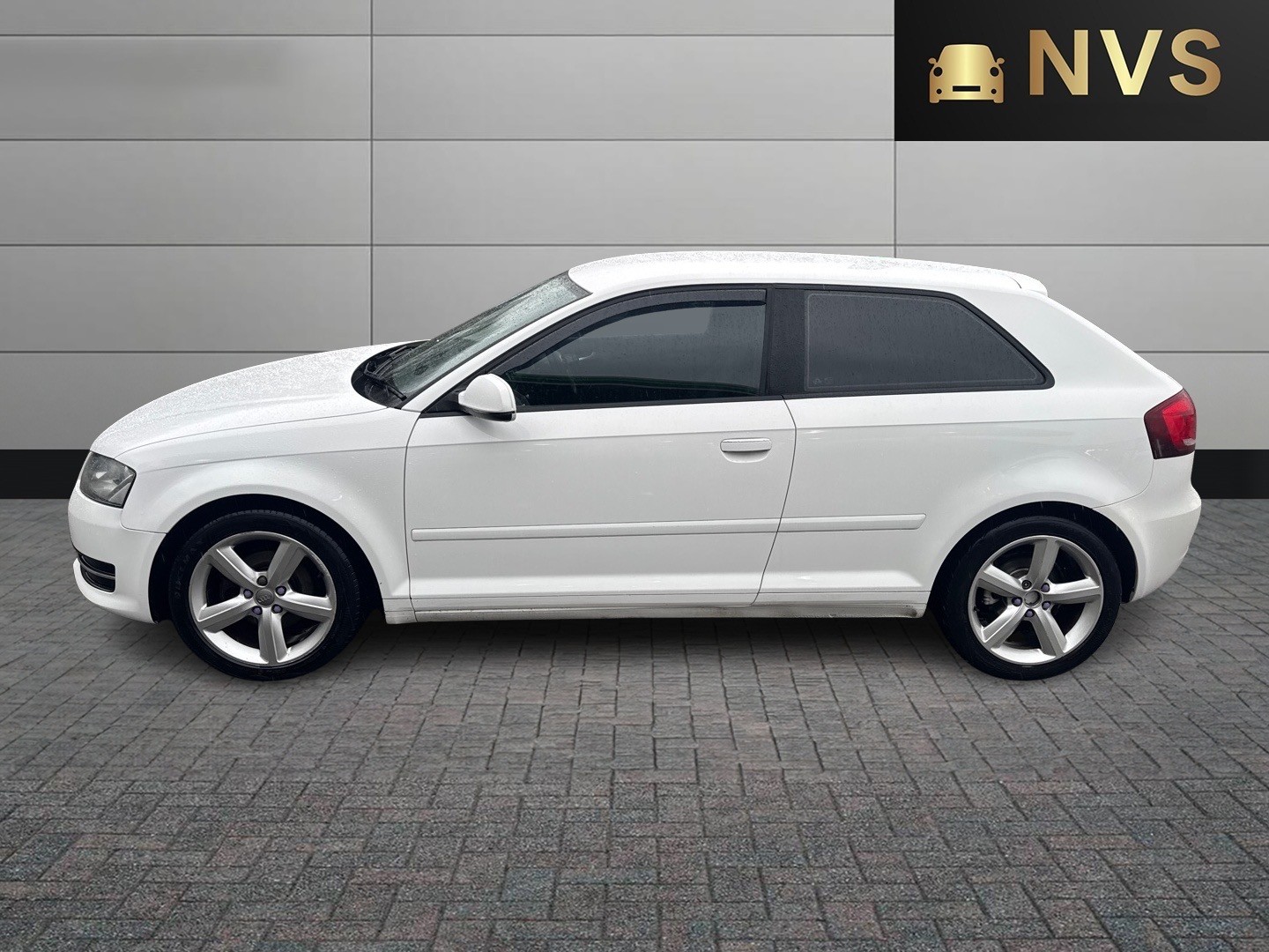 Used Audi A3 2010 for sale - 77453191: Photo 4