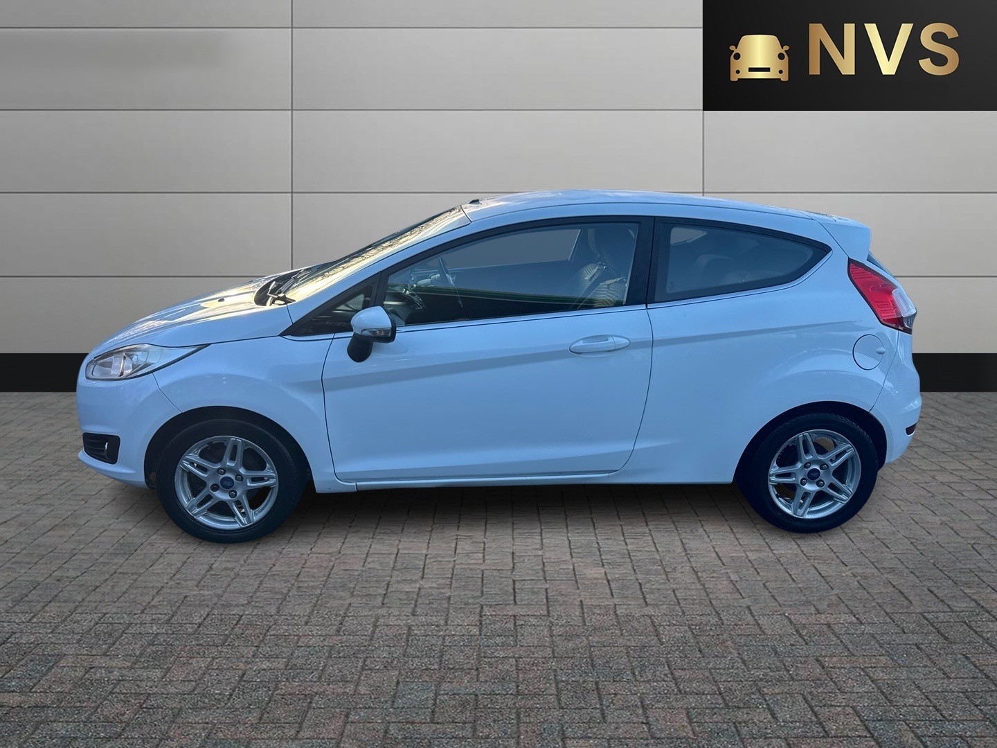 Used Ford Fiesta 2014 for sale - 77065712: Photo 4