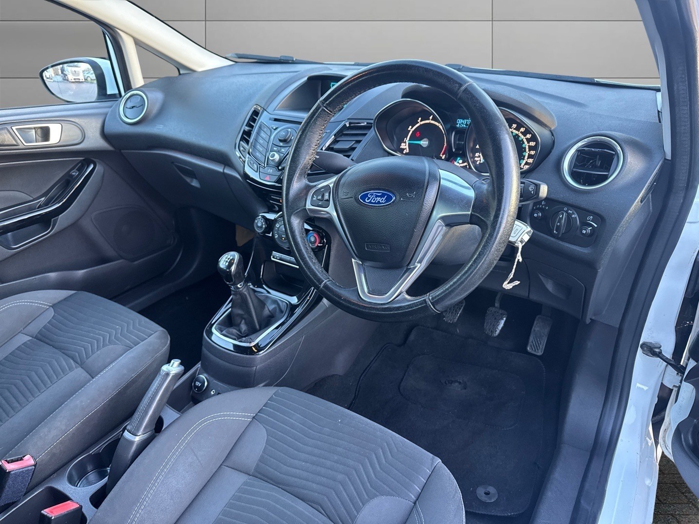 Used Ford Fiesta 2014 for sale - 77065712: Photo 9