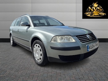 Used Volkswagen Passat 2004 for sale - 78433807: Photo