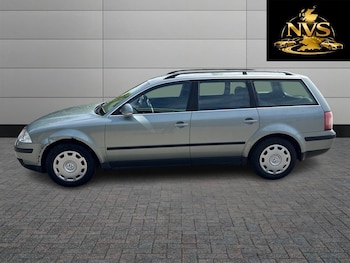 Used Volkswagen Passat 2004 for sale - 78433807: Photo