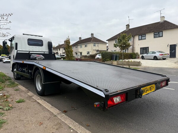 Used Isuzu Forward 2014 for sale - 76312435: Photo 5