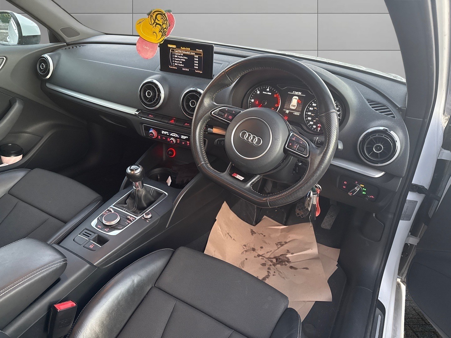 Used Audi A3 2014 for sale - 76075979: Photo 9