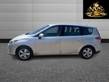 Used Renault Grand Scenic 2009 for sale - 78758783: Photo
