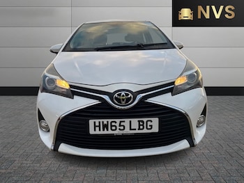 Used Toyota Yaris 2015 for sale - 78285676: Photo