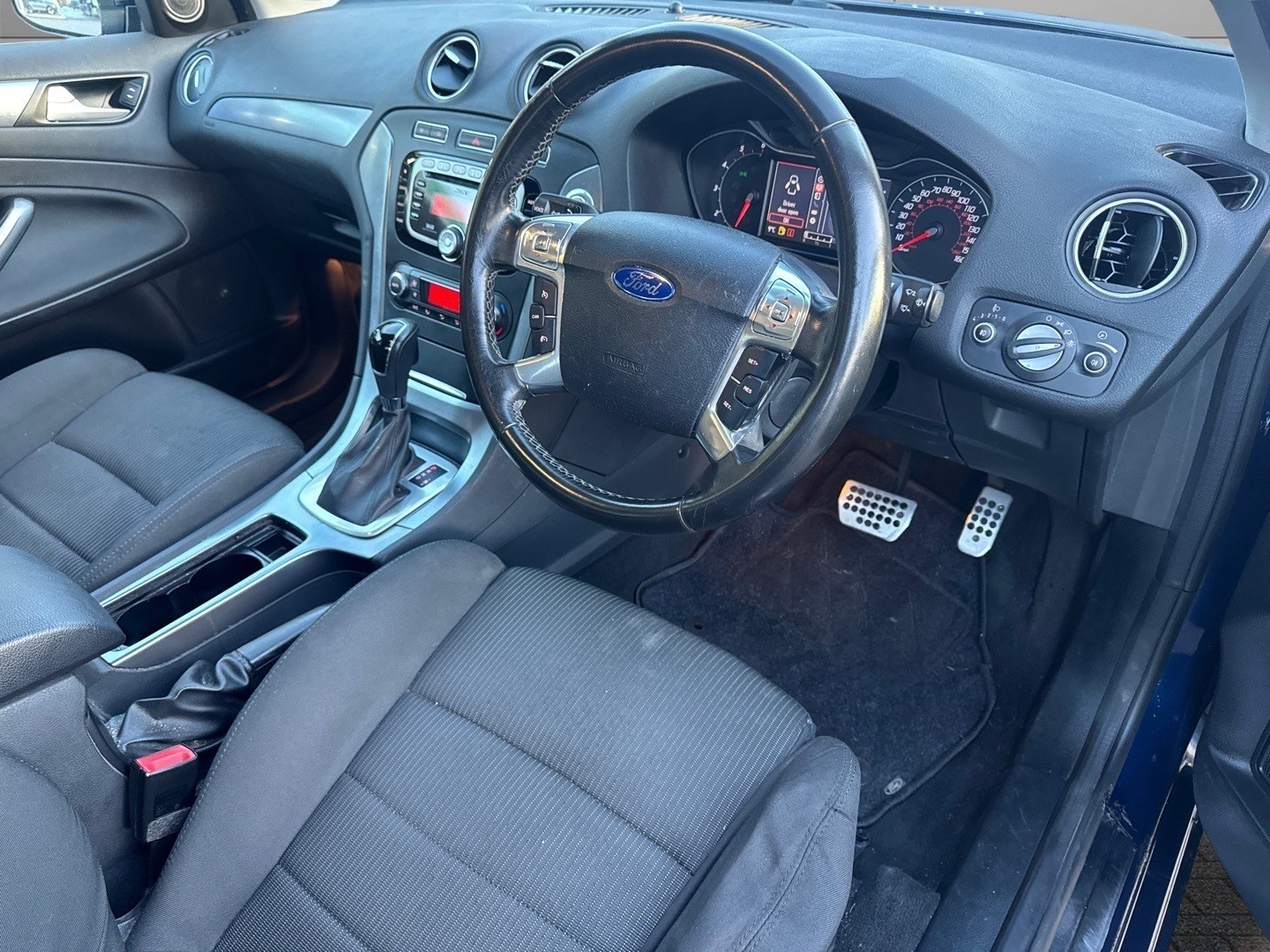 Used Ford Mondeo 2011 for sale - 76748224: Photo 9