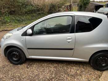 Used Peugeot 107 2013 for sale - 71380937: Photo