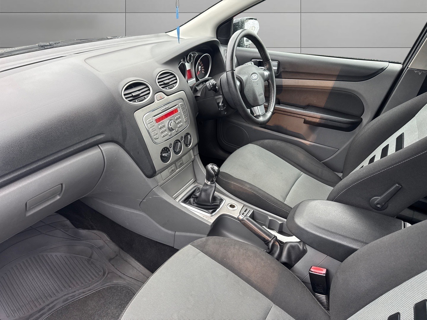 Used Ford Focus 2009 for sale - 76931441: Photo 12