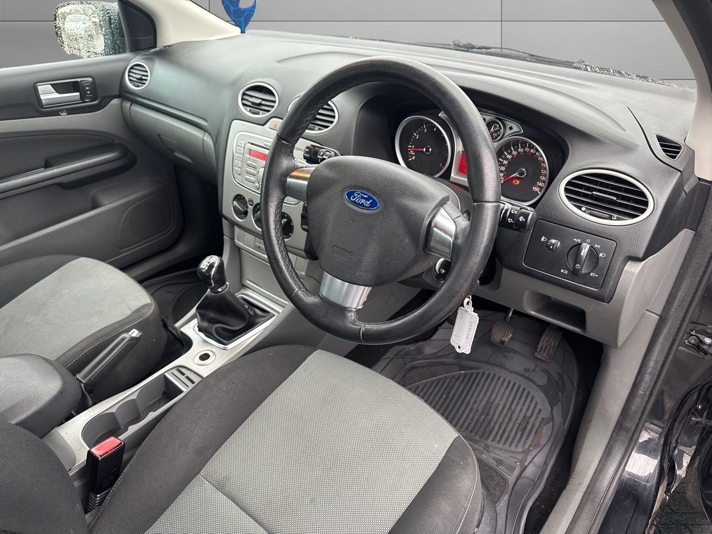 Used Ford Focus 2009 for sale - 76931441: Photo 9