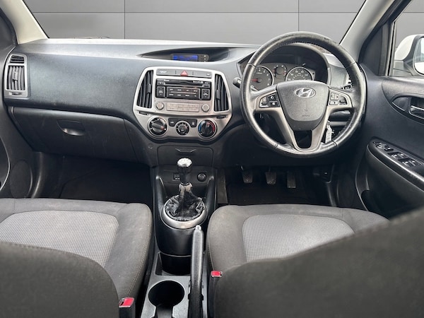 Used Hyundai i20 2012 for sale - 76045644: Photo 11
