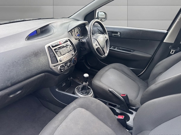 Used Hyundai i20 2012 for sale - 76045644: Photo 13