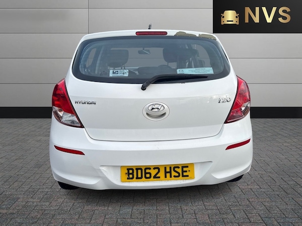 Used Hyundai i20 2012 for sale - 76045644: Photo 7