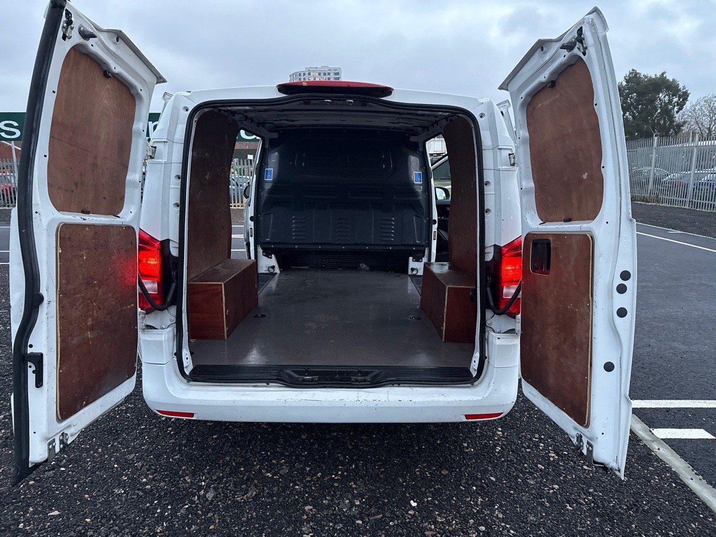 Used Mercedes-Benz Vito 2021 for sale - 77616329: Photo 14