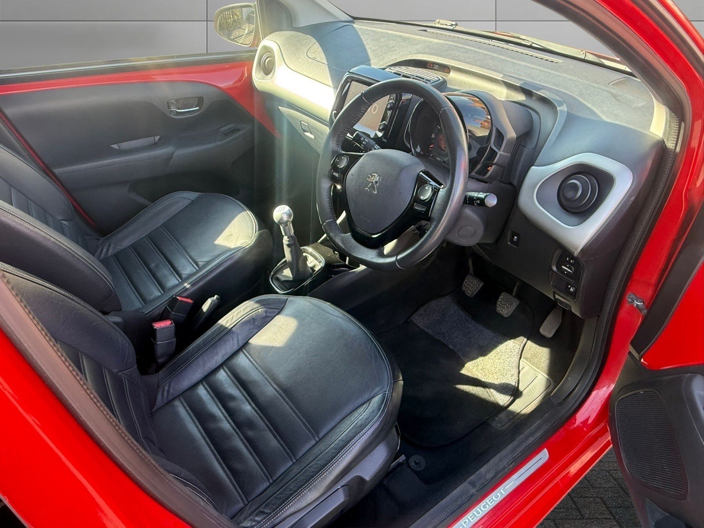 Used Peugeot 108 2014 for sale - 78149695: Photo 9