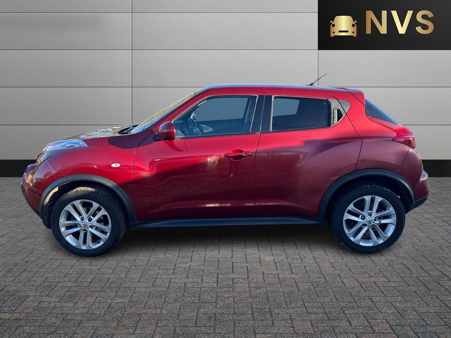 Used Nissan Juke 2011 for sale - 76830389: Photo 4