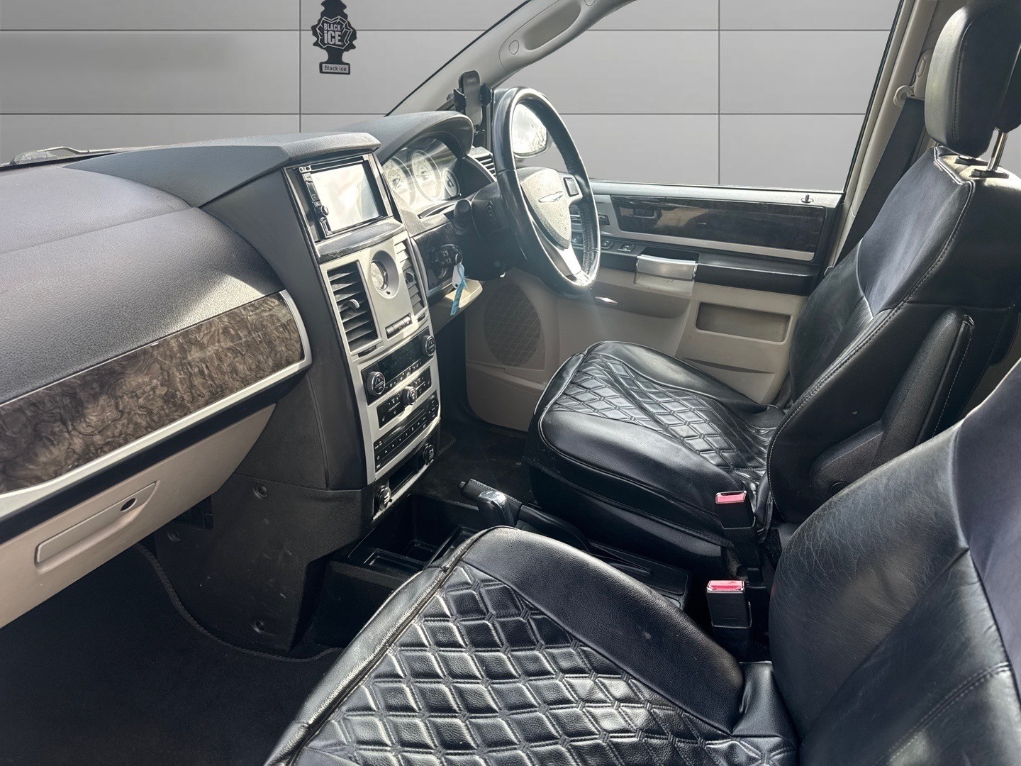 Used Chrysler Grand Voyager 2012 for sale - 77494733: Photo 12