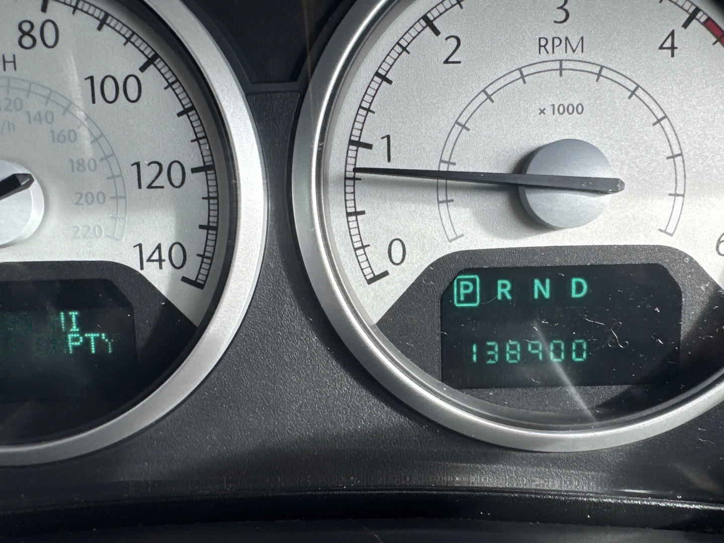 Used Chrysler Grand Voyager 2012 for sale - 77494733: Photo 13