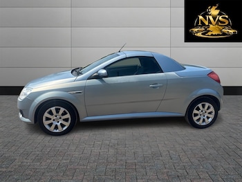 Used Vauxhall Tigra 2006 for sale - 79193551: Photo