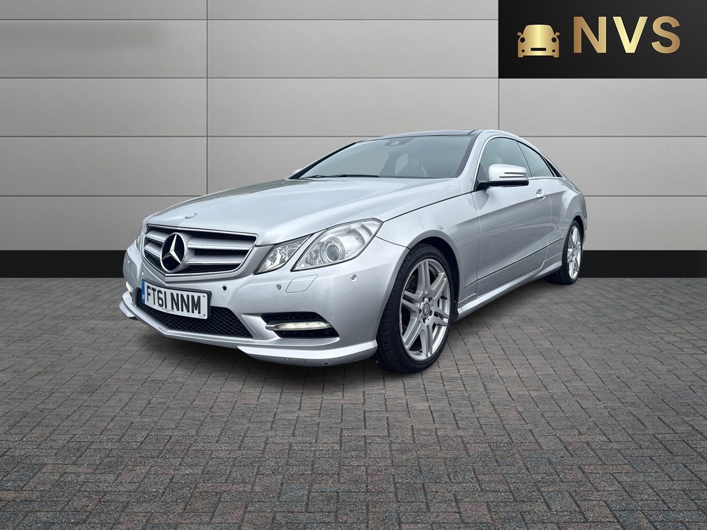 Used Mercedes-Benz E Class 2012 for sale - 76246175: Photo 3