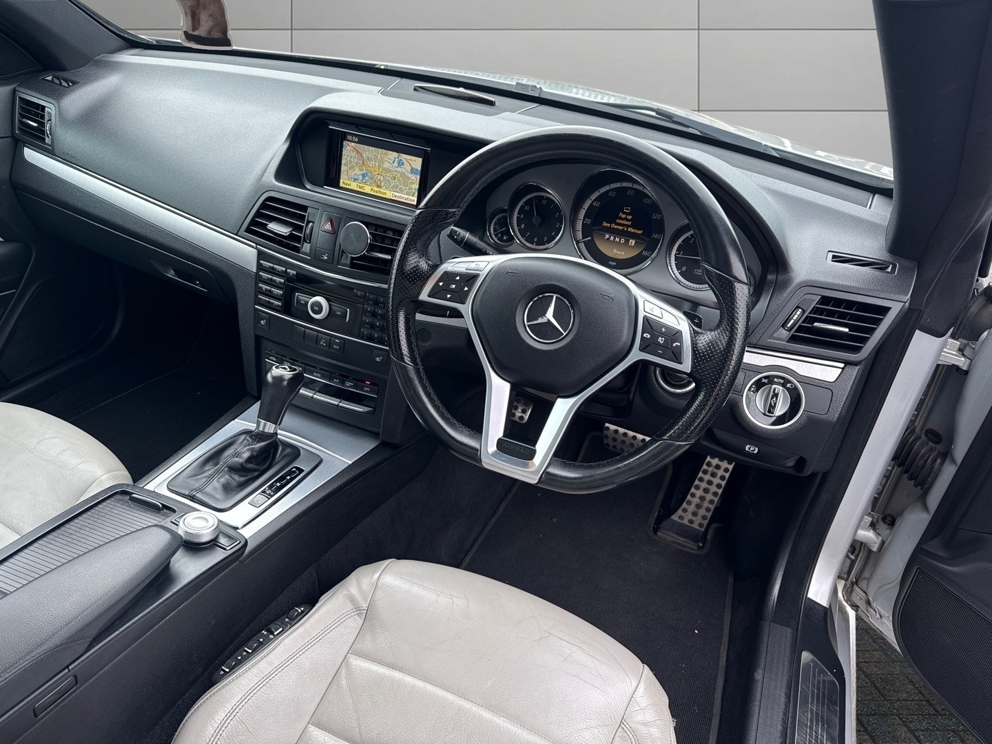 Used Mercedes-Benz E Class 2012 for sale - 76246175: Photo 7