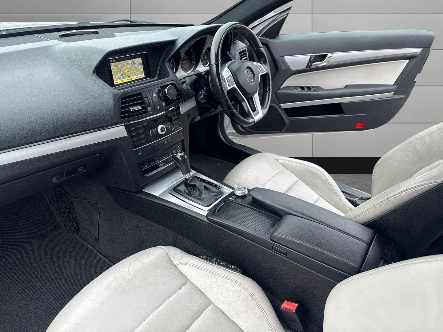 Used Mercedes-Benz E Class 2012 for sale - 76246175: Photo 9