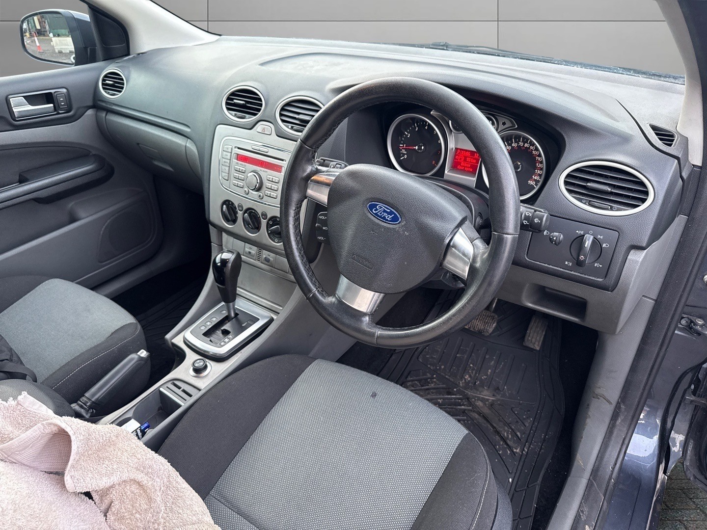 Used Ford Focus 2008 for sale - 77033100: Photo 9