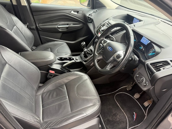Used Ford Kuga 2014 for sale - 76316401: Photo 10