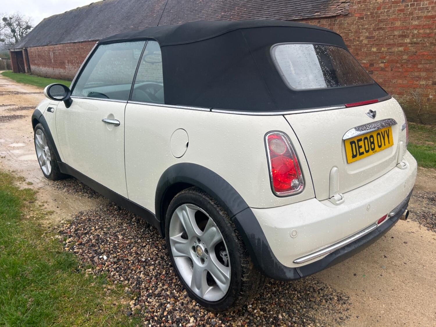Used MINI Convertible 2008 for sale - 77464959: Photo 5