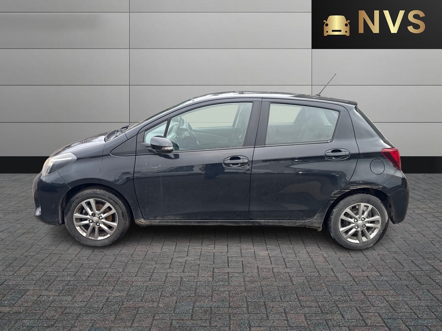 Used Toyota Yaris 2015 for sale - 77159291: Photo 4