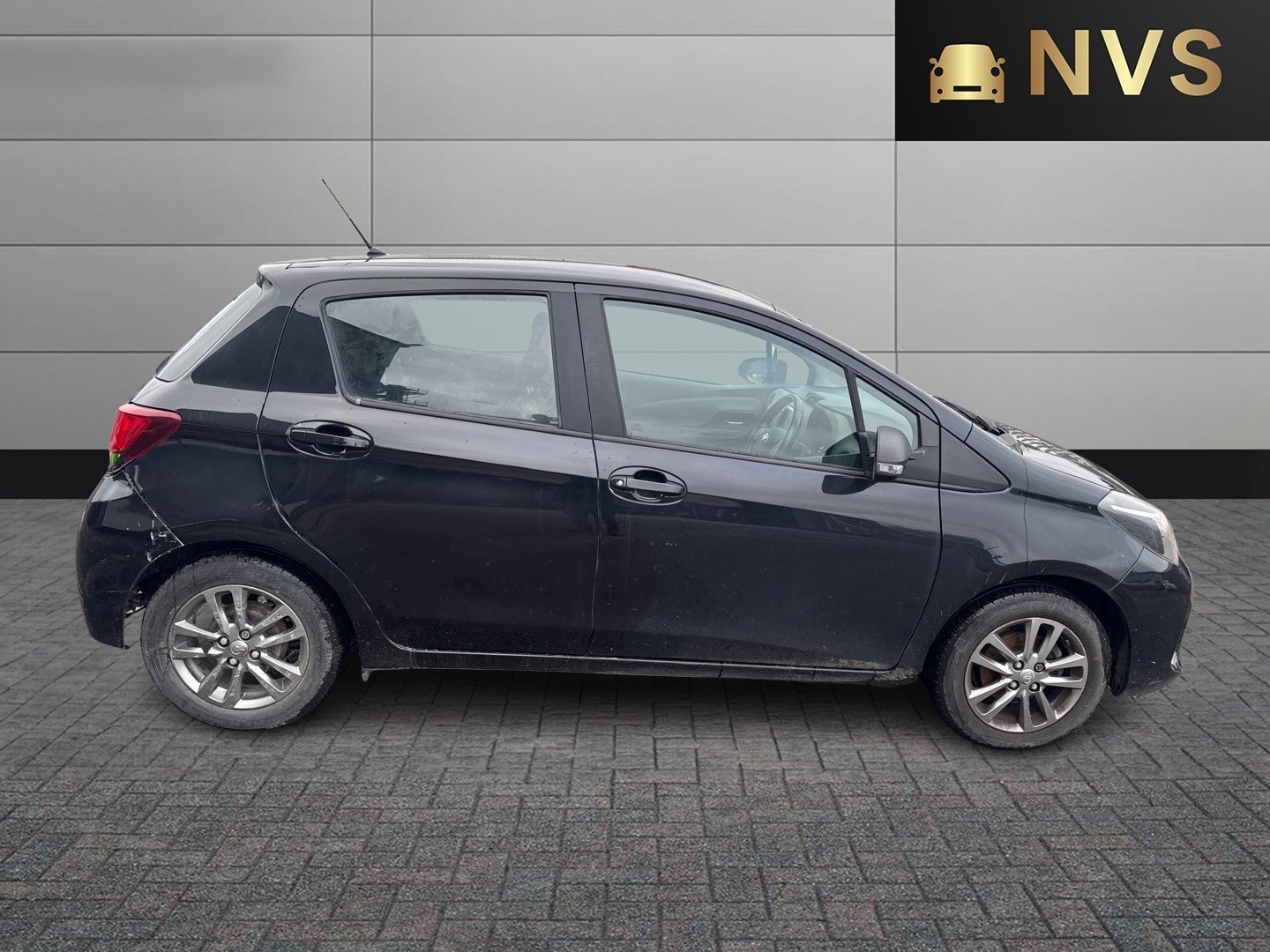 Used Toyota Yaris 2015 for sale - 77159291: Photo 8