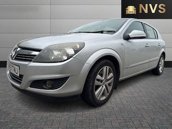 Used Vauxhall Astra 2010 for sale - 76246119: Photo