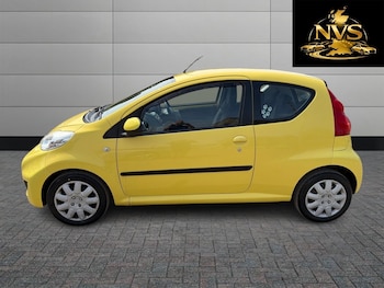 Used Peugeot 107 2010 for sale - 79294582: Photo