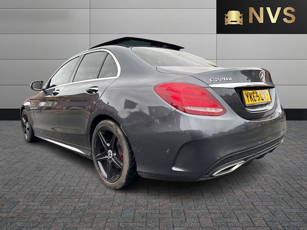 Used Mercedes-Benz C-Class 2015 for sale - 73082422: Photo 5