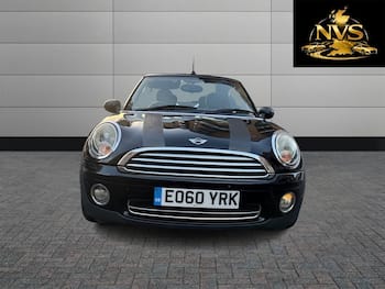 Used MINI Convertible 2010 for sale - 79758982: Photo