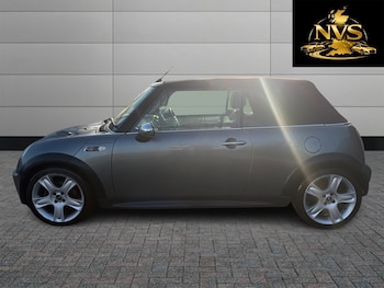 Used MINI Convertible 2008 for sale - 79451336: Photo