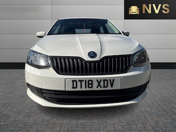 Used Skoda Fabia 2018 for sale - 76126379: Photo 2