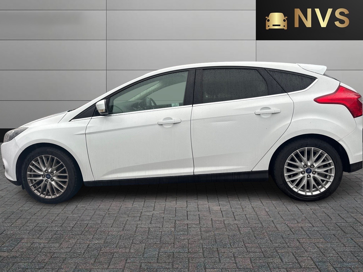 Used Ford Focus 2014 for sale - 76286947: Photo 4