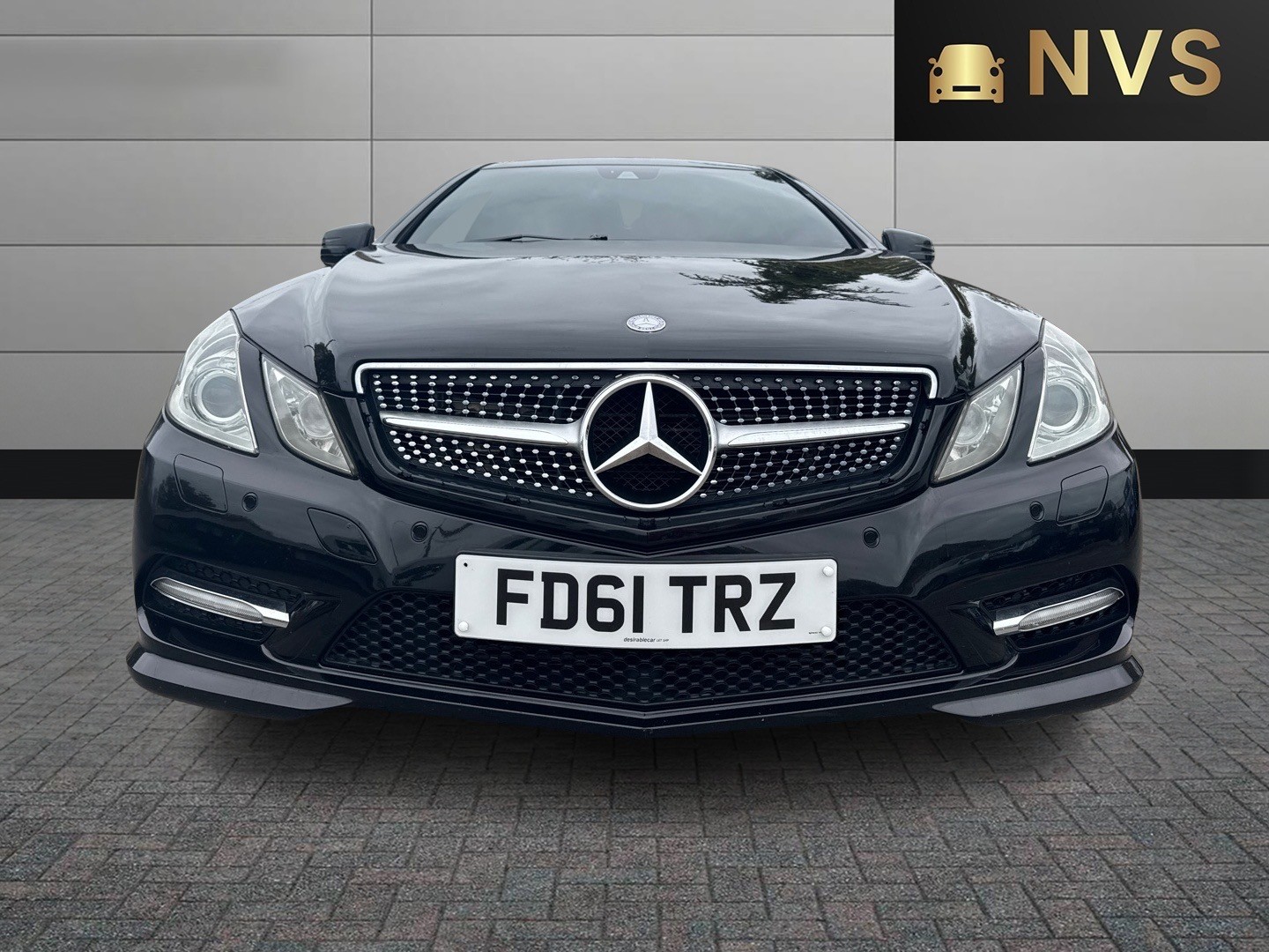 Used Mercedes-Benz E Class 2012 for sale - 76242851: Photo 2