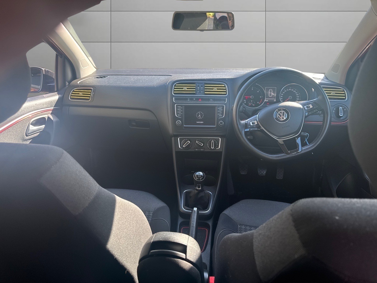 Used Volkswagen Polo 2014 for sale - 76075992: Photo 10