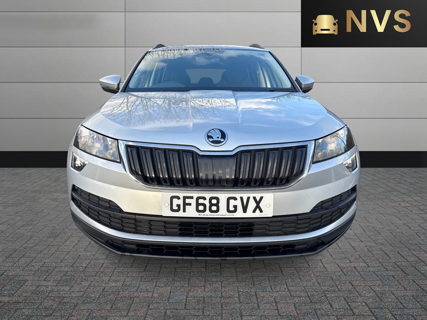 Used Skoda Karoq 2018 for sale - 77342636: Photo 2
