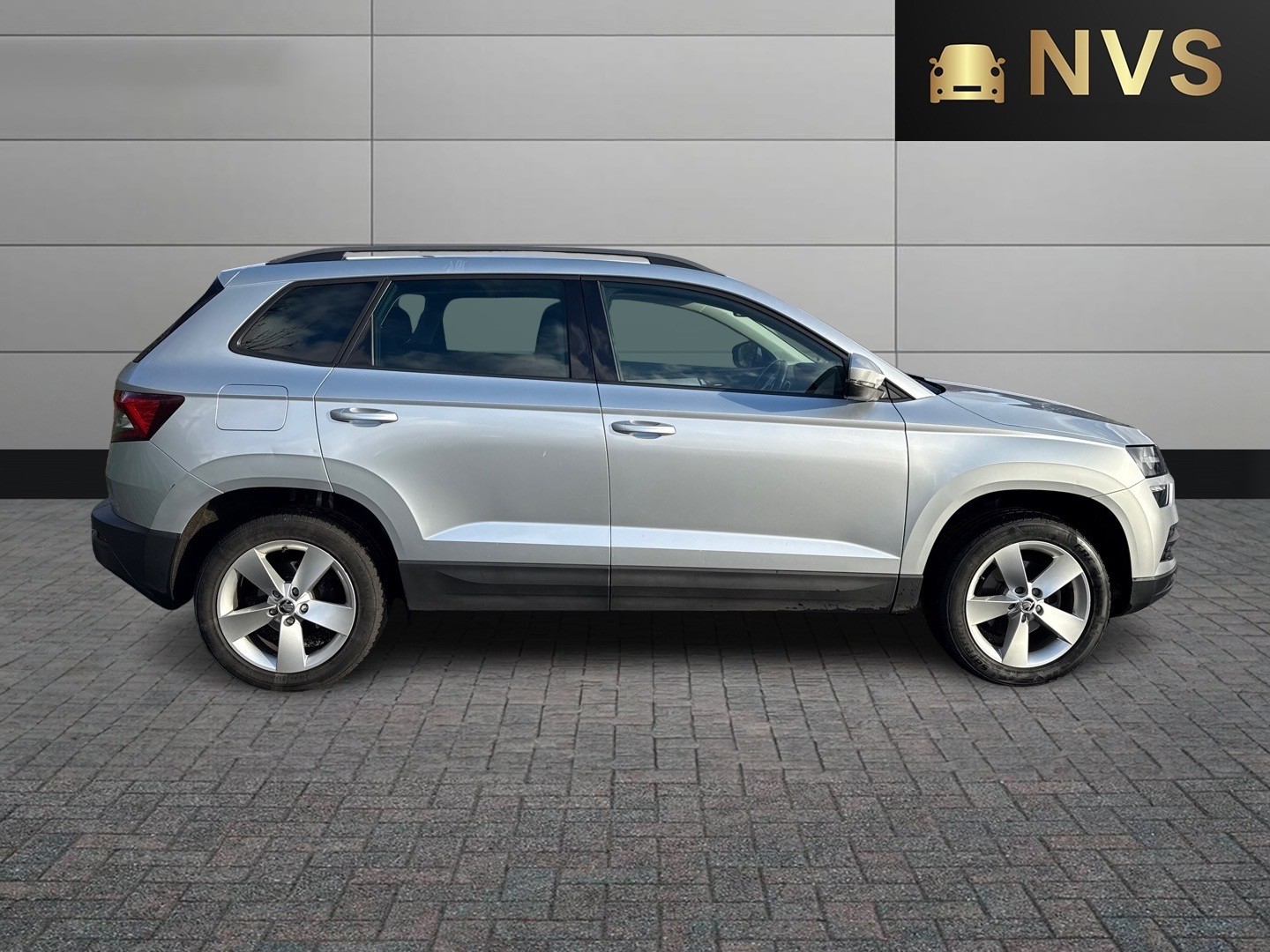 Used Skoda Karoq 2018 for sale - 77342636: Photo 8